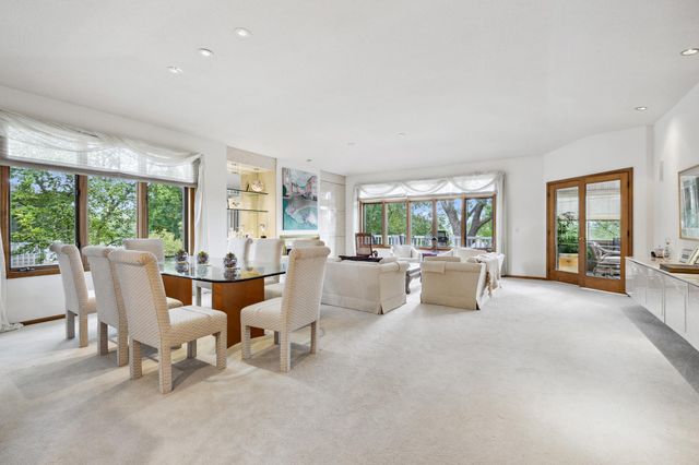 8991 Ferndale Lane, Eden Prairie, MN 55347