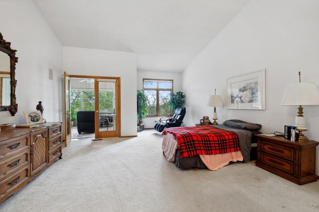 8991 Ferndale Lane, Eden Prairie, MN 55347