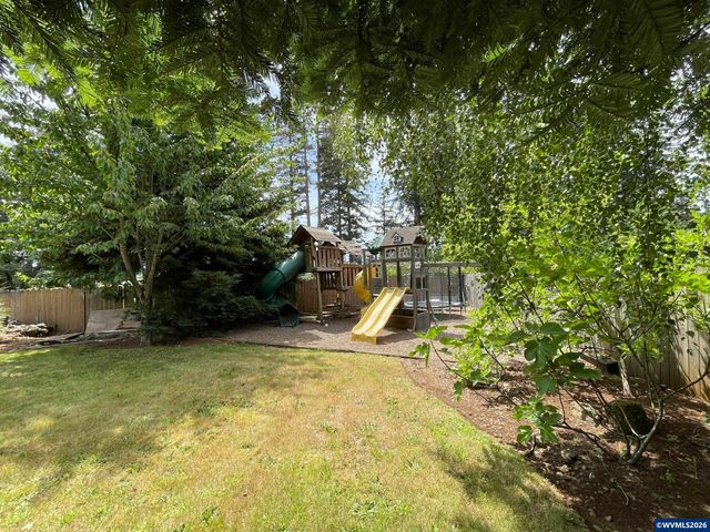 7233 Eastwood Ct SE, Turner, OR 97392
