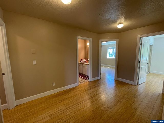 7233 Eastwood Ct SE, Turner, OR 97392