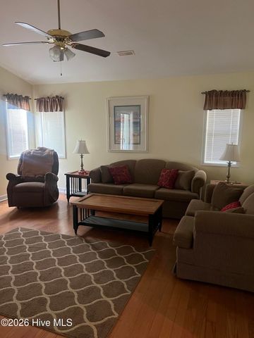 44 Pinehurst Drive, Oak Island, NC 28465