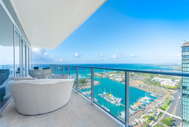 1118 Ala Moana Boulevard 3401, Honolulu, HI 96814