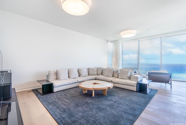 1118 Ala Moana Boulevard 3401, Honolulu, HI 96814