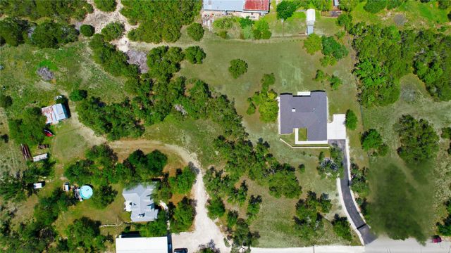 624 JUNIPER CT, Fischer, TX 78623
