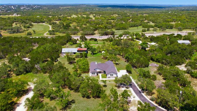 624 JUNIPER CT, Fischer, TX 78623
