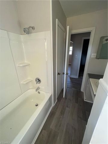 323 Coltrane Avenue, High Point, NC 27260