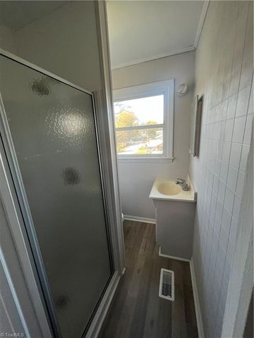 323 Coltrane Avenue, High Point, NC 27260