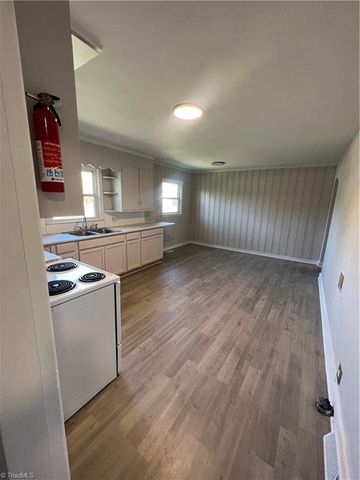 323 Coltrane Avenue, High Point, NC 27260