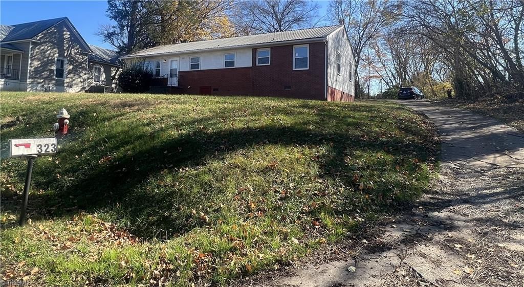 323 Coltrane Avenue, High Point, NC 27260