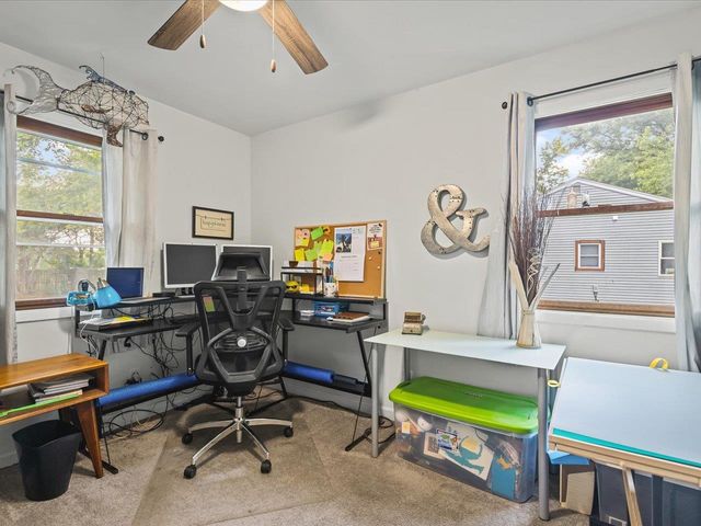 2136 E Ridge Road, Beloit, WI 53511