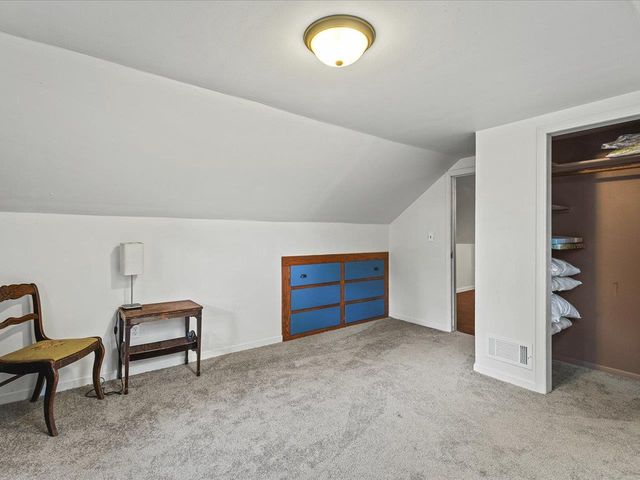 2136 E Ridge Road, Beloit, WI 53511