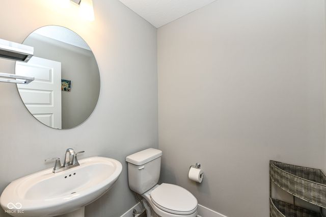 14142 Kodiak Drive, Carmel, IN 46074