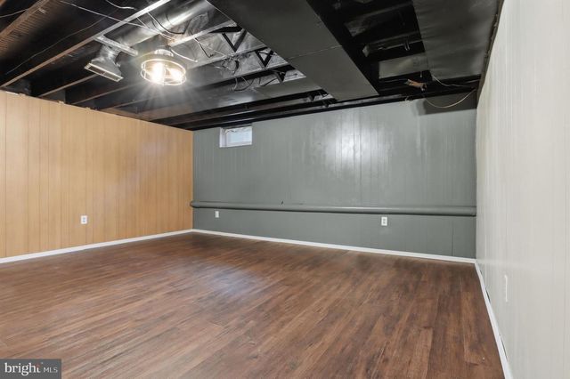 615 E BROADWAY, Red Lion, PA 17356