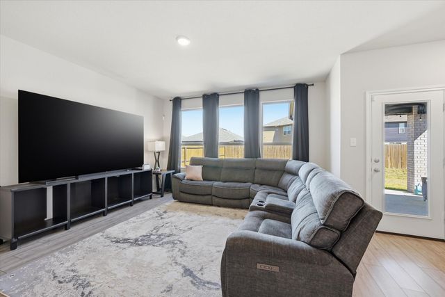 964 Ravenwood Lane, Van Alstyne, TX 75495