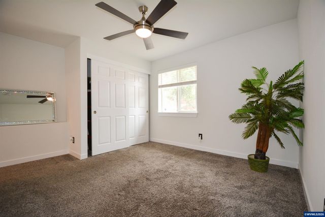 928 Trust Ln SE, Salem, OR 97306