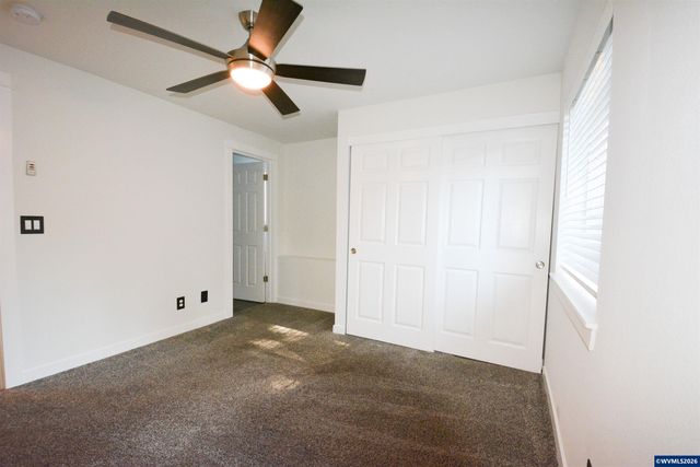 928 Trust Ln SE, Salem, OR 97306