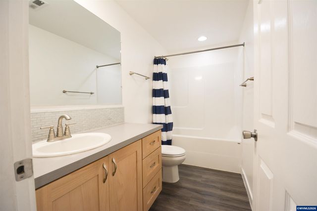 928 Trust Ln SE, Salem, OR 97306
