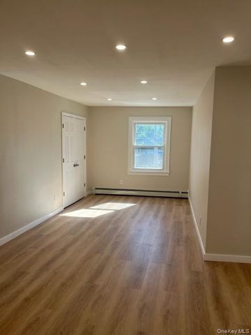 45-11 Little Neck Parkway, Little Neck, NY 11362