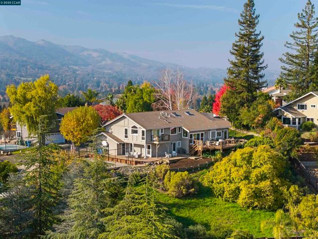 392 Paraiso Dr, Danville, CA 94526