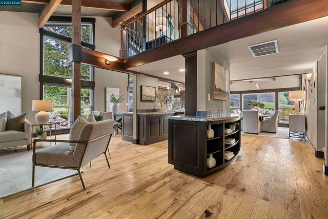 392 Paraiso Dr, Danville, CA 94526