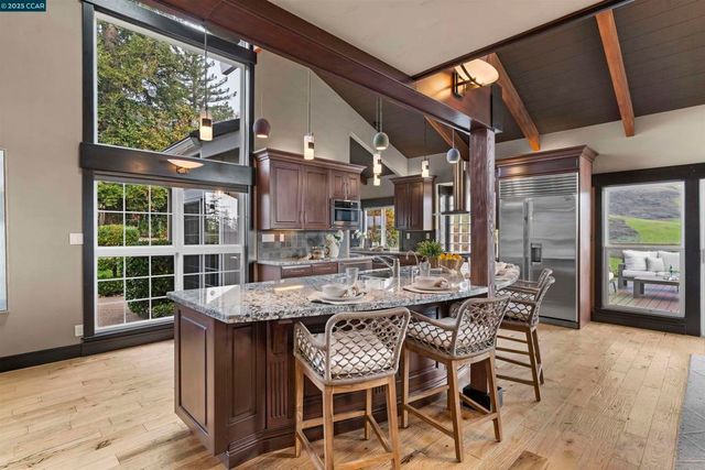 392 Paraiso Dr, Danville, CA 94526