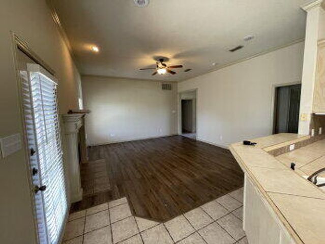 5601 100th Street, Lubbock, TX 79424