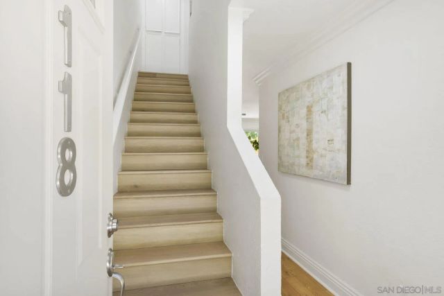 4777 Seminole Dr 118, San Diego, CA 92115