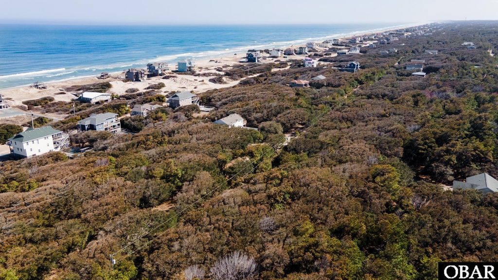 Image 4 of property listing at 2392 Sandpiper Road Lot 4, Corolla, NC 27927