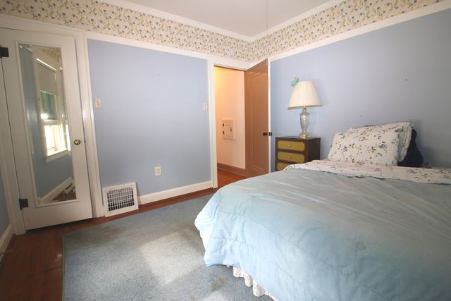 621 E GRAND LAKE Boulevard, West Chicago, IL 60185