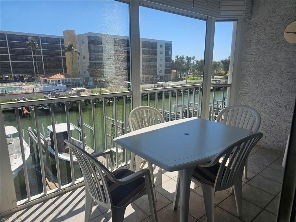 4521 Bay Beach LN 222, FORT MYERS BEACH, FL 33931 — photo 2