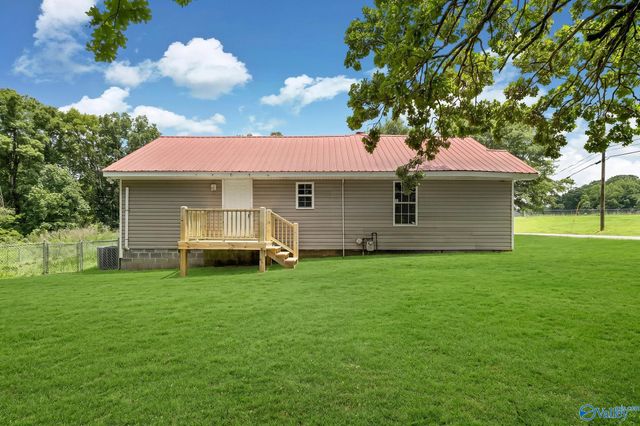 55 Blessing Road, Boaz, AL 35957