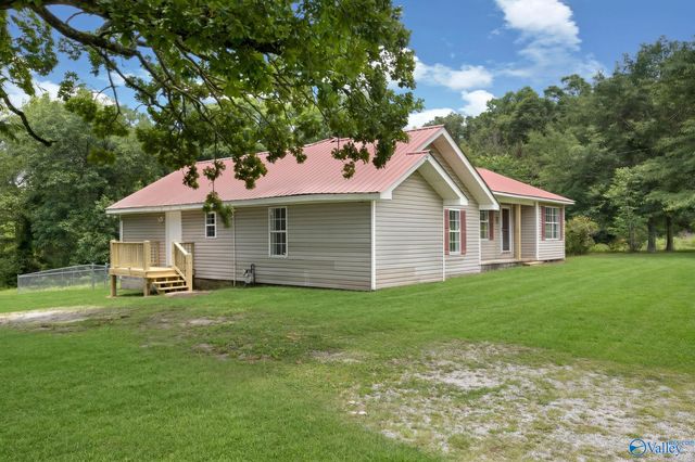 55 Blessing Road, Boaz, AL 35957
