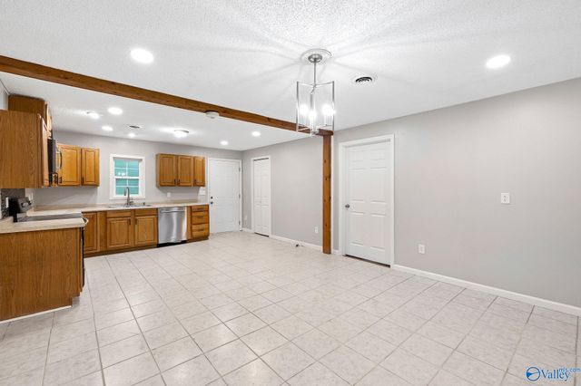 55 Blessing Road, Boaz, AL 35957