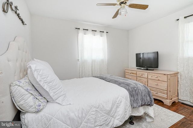 143 GRAND AVE, Blackwood, NJ 08012