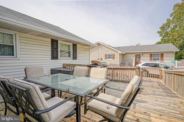 143 GRAND AVE, Blackwood, NJ 08012