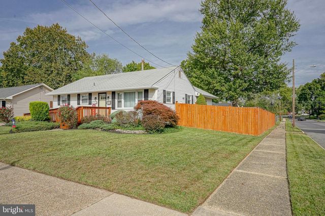 143 GRAND AVE, Blackwood, NJ 08012