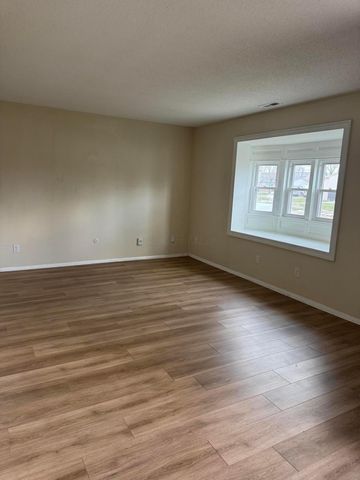 5882 Starcrest Drive, Galloway, OH 43119