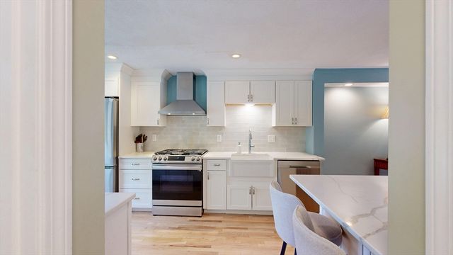 30 Brassie Way 30, North Reading, MA 01864