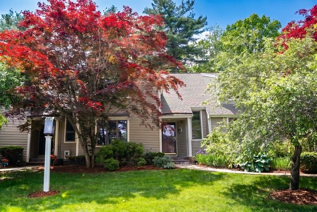 30 Brassie Way 30, North Reading, MA 01864