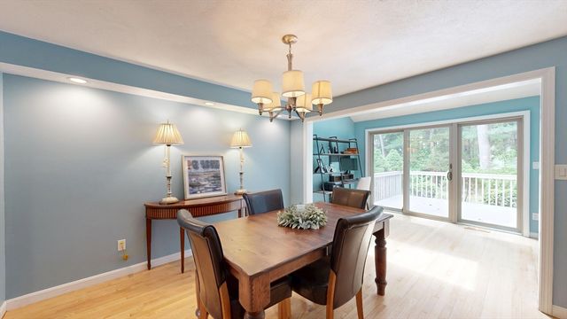 30 Brassie Way 30, North Reading, MA 01864
