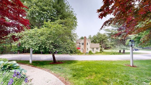 30 Brassie Way 30, North Reading, MA 01864