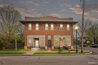 821 Niedringhaus Avenue B, Granite City, IL 62040