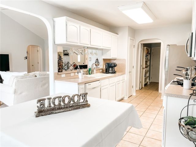 13901 Lighthouse Dr, Corpus Christi, TX 78418