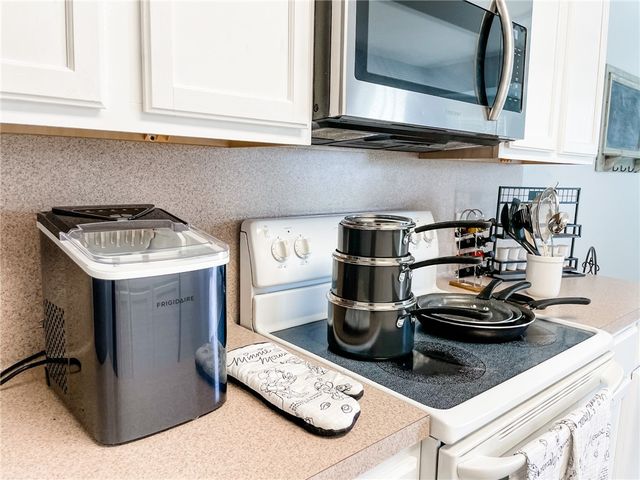 13901 Lighthouse Dr, Corpus Christi, TX 78418