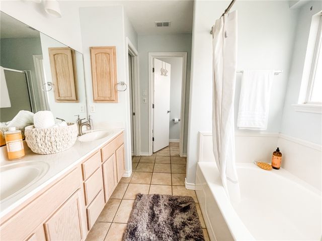 13901 Lighthouse Dr, Corpus Christi, TX 78418