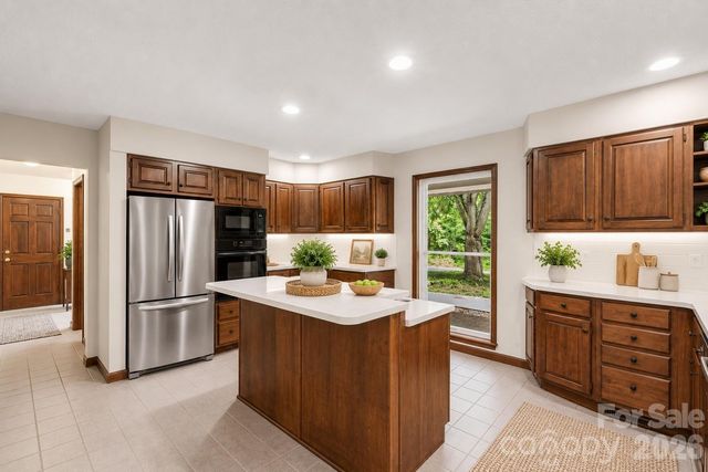 35 Byrd Road, Candler, NC 28715