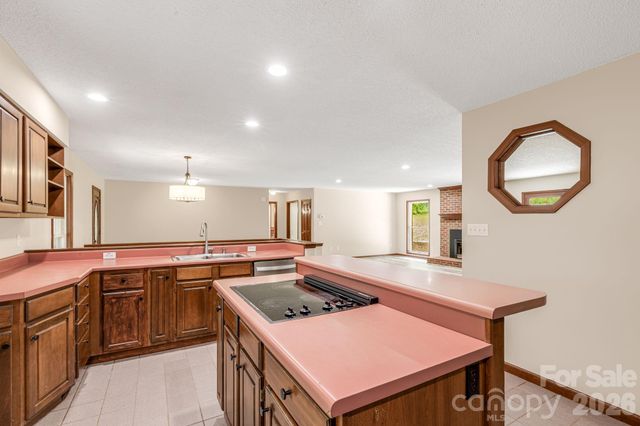 35 Byrd Road, Candler, NC 28715