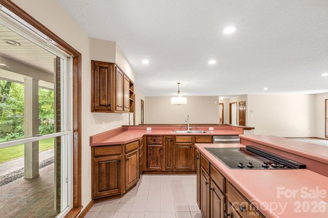 35 Byrd Road, Candler, NC 28715