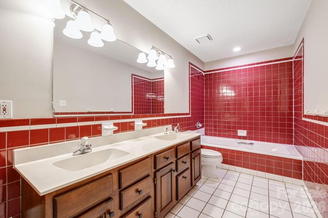 35 Byrd Road, Candler, NC 28715