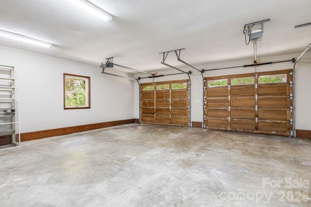 35 Byrd Road, Candler, NC 28715